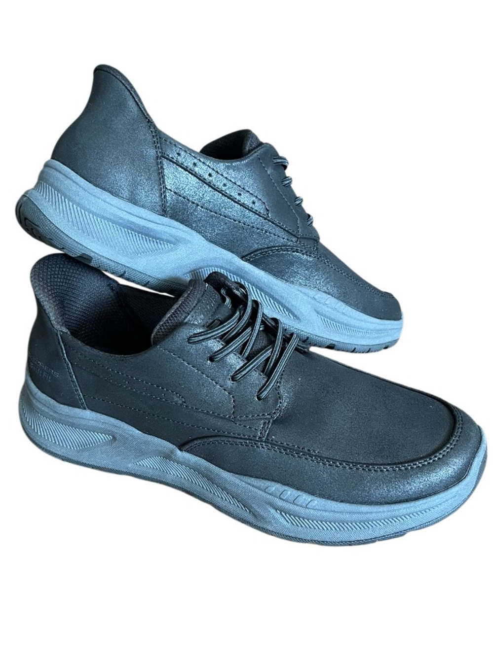 NWT Skechers Swift Fit Hands Free Slip On Shoes Black Size 8